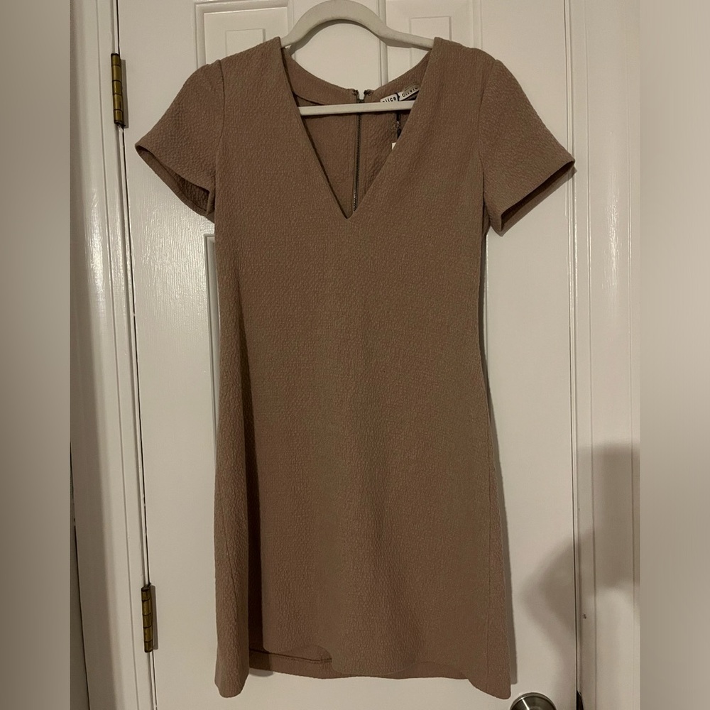 Alice & Olivia | V-neck mini dress